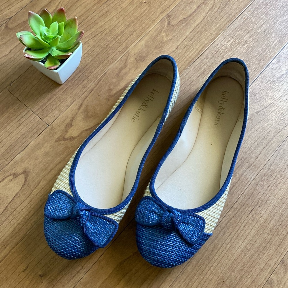 Kelly & Katie Ballet Flats Blue Tan Burlap Woven Fabric Round Toe Slip on shoes